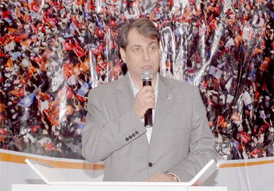 Belediyenin Eksiklerini Kapatmak  Adına Suni Gündem Yaratıyorlar