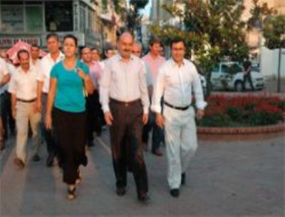 Ak Parti, İftar Geleneğini Sürdürüyor