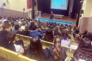 Ertuğrul Gazi Ortaokulu öğrencilerine İlk Yardım Eğitimi