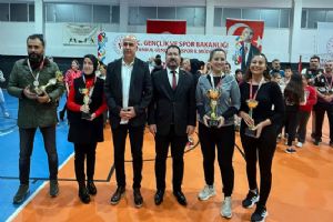 Silivri’de Öğretmenler Arası Masa Tenisi Turnuvası düzenlendi