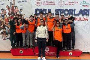 Silivri Büyükkılıçlı Ortaokulu, Kaleli Yakan Top Yarışmasında İlçe 1’incisi