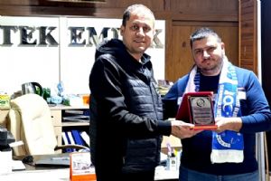 Tek Emlak’tan Gümüşyakaspor’a Tam Destek