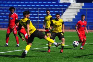Çantaköyspor farkını koyuyor 10-2