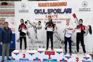 Ertuğrul Gazi Ortaokulu’nun gururu Elife Naz Duman Türkiye Finallerinde