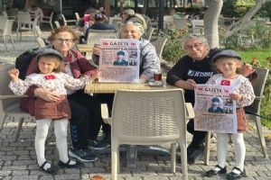 link Miniklerden Cumhuriyetin İlanı sahneleme: “Yazıyor… Yazıyor!”