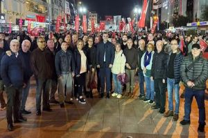 Silivri CHP örgütü: Yaşa, var ol CHP!