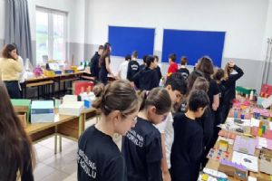 Silivri İBB Abdülezel Paşa Ortaokulu’nda Atık Materyallerle Üretilen Zekâ Oyunları sergilendi