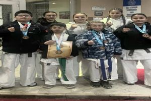 Silivrili karateciler sözle değil, madalyayla konuştu