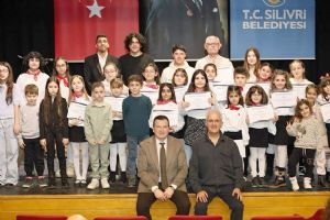 Silivri Çocuk Korosundan kulakların pasını silen konser