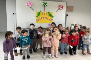 Silivrili minikler hem eğleniyor hem öğreniyor