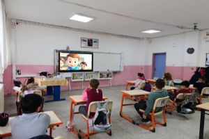 Silivri Beyciler Mukaddes Sönmez İlkokulu’nda İlk Ders “Akran Nezaketi” oldu