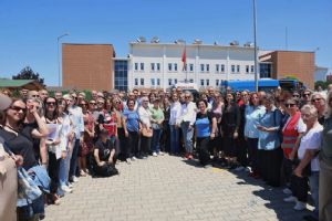 Silivri Marmara Cezaevi önünde Aile Dayanışması devam ediyor