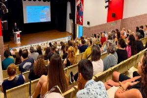 Silivri Ertuğrul Gazi Ortaokulu'nda velilere LGS tercih semineri