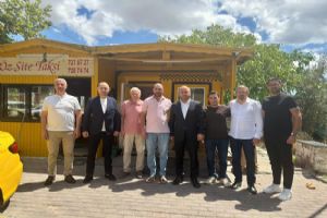 Silivri MHP'den taksici esnafına saha ziyareti