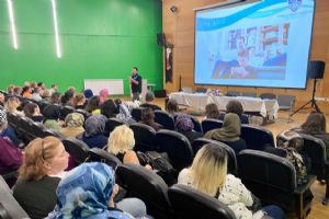 Silivri Ortaokulu’nda Velilere “Bilinçli Teknoloji” Semineri