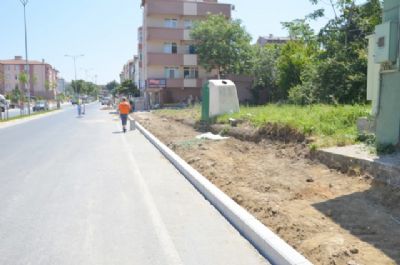 Turgut Özal’da tretuvarlar yenileniyor Turgut Özal’da tretuvarlar yenileniyor