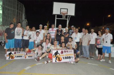 Turnuvalara ilgi yoğundu Turnuvalara ilgi yoğundu