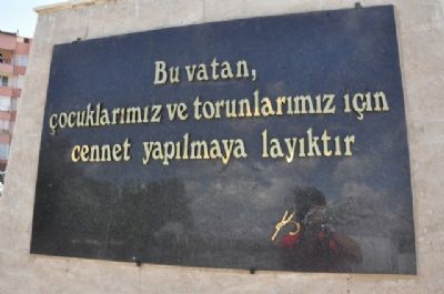 Atatürk imzası yine kayıp… Atatürk imzası yine kayıp…