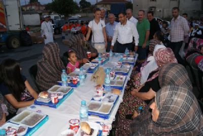 Sayalar, İBB iftarında buluştu Sayalar, İBB iftarında buluştu