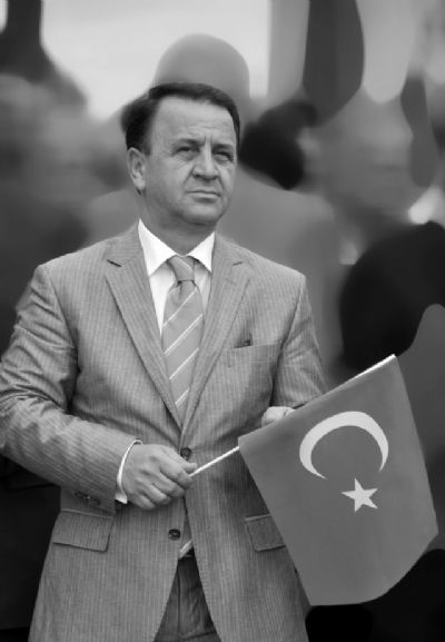 Işıklar terörü lanetledi Işıklar terörü lanetledi