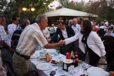 Muhtarlar iftarda buluştu