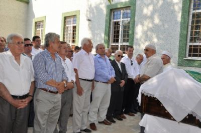 Kotil, sevenlerine ‘veda’ etti