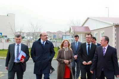 Bekarlar’dan Lions ziyareti