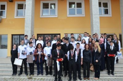 Başarı ödülleri sahiplerini buldu