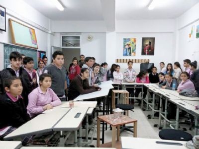 Toki, 75. Yıl Cumhuriyet Ortaokulu’nu ağırladı