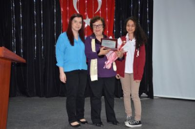 “Doğru Türkçe için ömrümün sonuna kadar yazacağım”