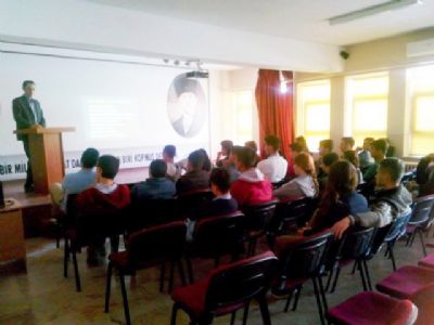 Liselilere sigaranın zararları anlatıldı