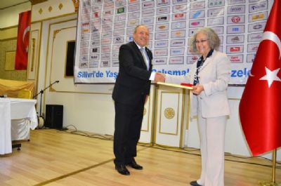 Acayip ekonominin, acayip seçimi