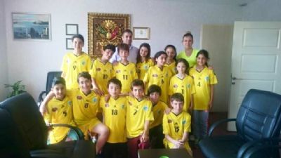 Finale yükseldiler