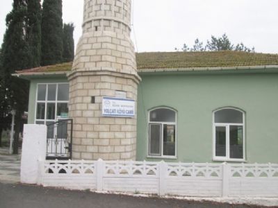 Yolçatı camisi yenilendi