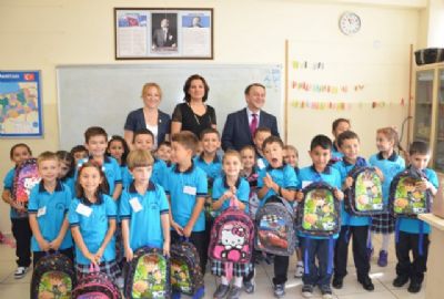 Silivrili çocuklara Eğitim Seti hediyesi - 28 Eylül