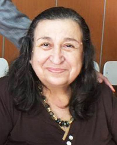 Şair Sennur Sezer’i kaybettik