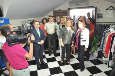 Işıklar: Kıblemiz insandır bizim - 8 Ekim