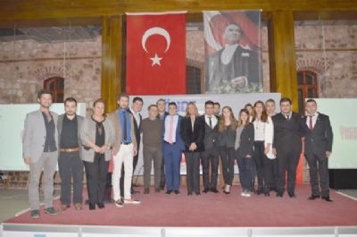 Esen: Yarının umudu, bugünün ortakları gençler