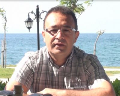 Her seçime damgasını vuran okul müdürü