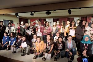 Satranç şampiyonları Antalya yolcusu