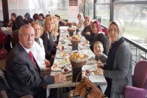 Gazi velileri kahvaltıda bİr araya geldİ