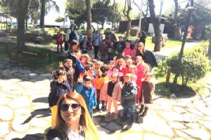 Çizgi öğrencileri Kale Parkı gezdi