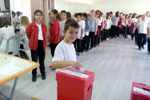 Hasan Özvarnalı İlkokulu, Okul Meclisini seçti