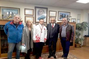 Avrupa Şampiyonumuza bir ödül de Arakelyan’dan
