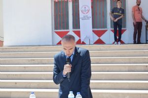 “Geleceğiniz aydınlık, her gününüz bayram olsun”