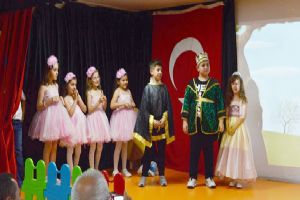 Çizgi Koleji’nde Dil Gecesi etkinliği
