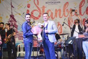 Bozoğlu: Belediyeden daha çok çalışan bir AK Parti var