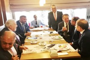 Işıklar, “Romanların Milenyumu”na katıldı