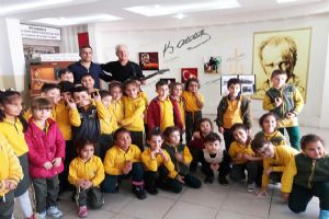 Mini Konserler  Erdoğan Eren’le başladı