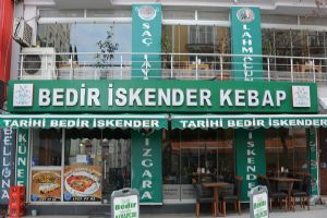 Tarihi Bedir İskender Kebapçısı Silivri’de tek!